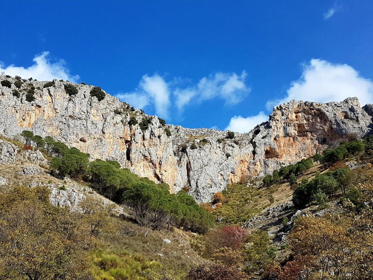 Spacious House With Mountain Views In Frascineto Parking Includedヴィラ エクステリア 写真